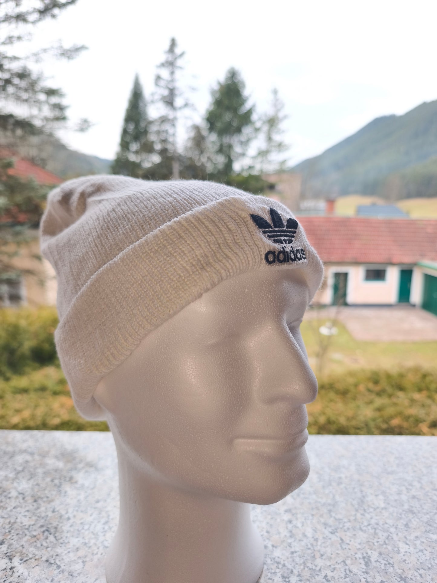 Adidas Originals Beanie Off-White – Trefoil Logo Retro