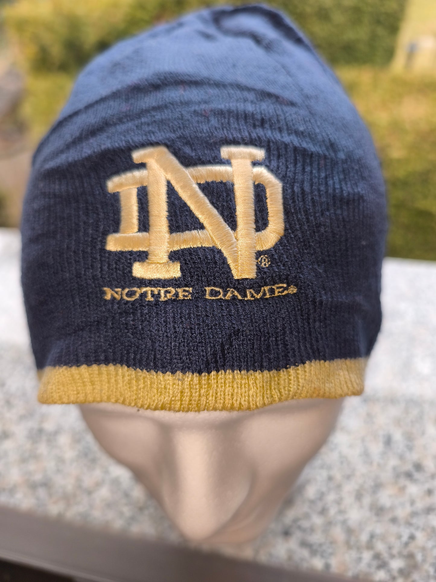 Original Adidas Notre Dame Beanie – Navy/Gold – College Winterhaube