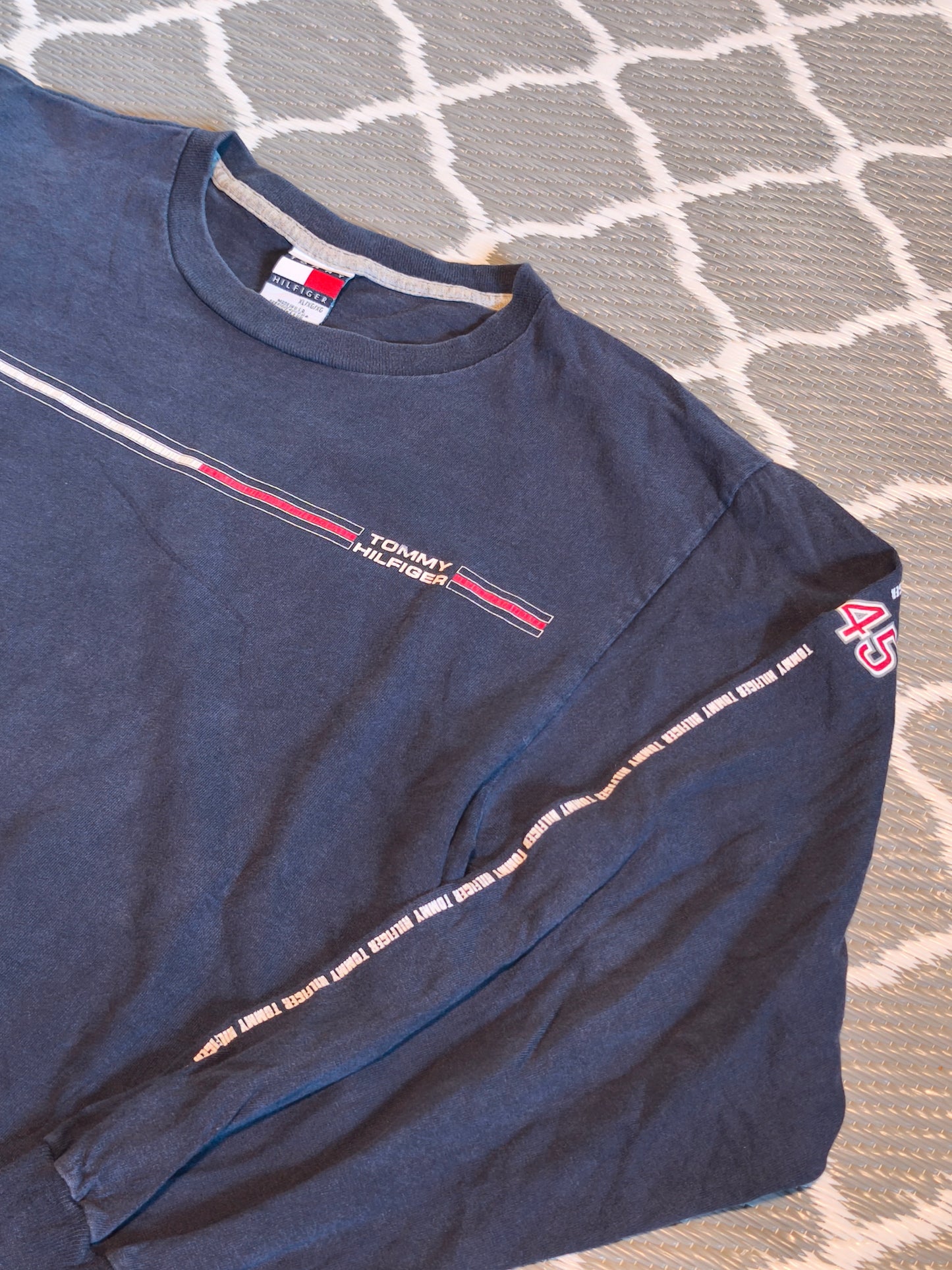 🧥 Vintage Tommy Hilfiger Longsleeve – Made in USA – Größe XL