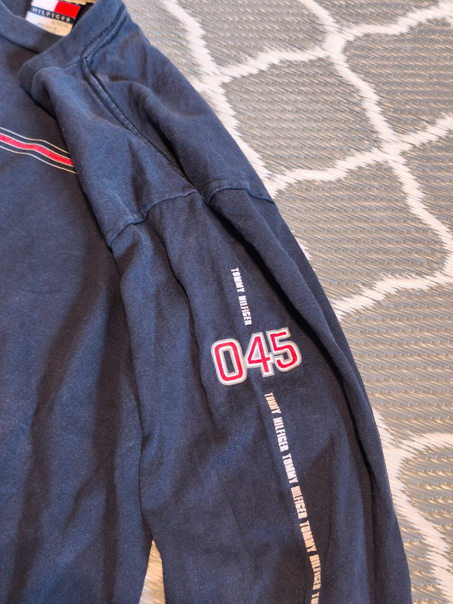 🧥 Vintage Tommy Hilfiger Longsleeve – Made in USA – Größe XL