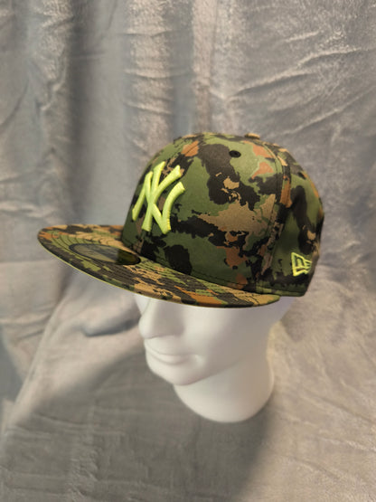 New York Yankees Cap 🧢 New Era Camo 59FIFTY 7 3/8