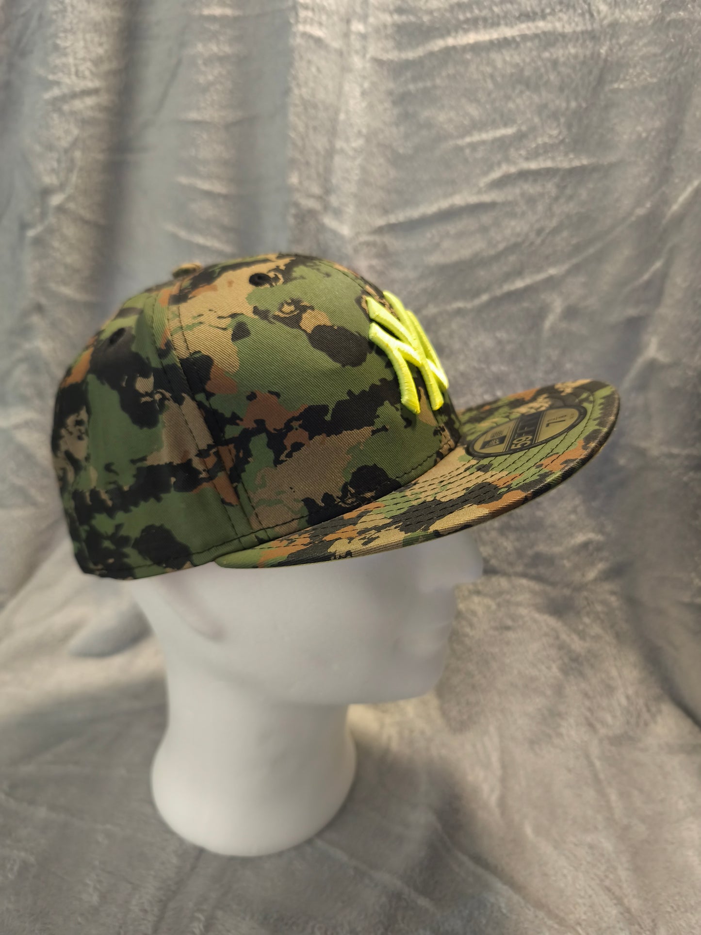 New York Yankees Cap 🧢 New Era Camo 59FIFTY 7 3/8