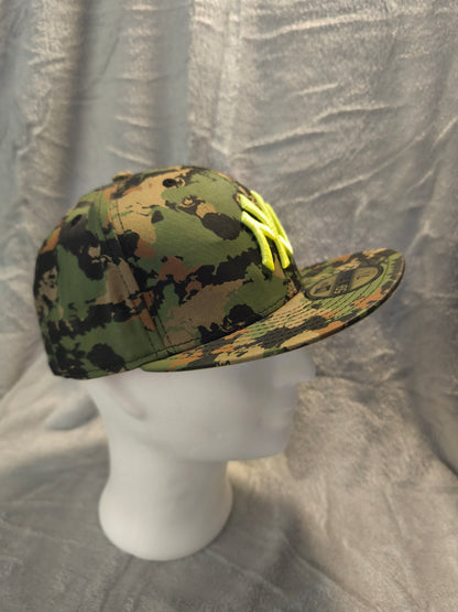 New York Yankees Cap 🧢 New Era Camo 59FIFTY 7 3/8