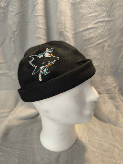 San Jose Sharks Beanie 🦈 NHL Vintage Logo schwarz
