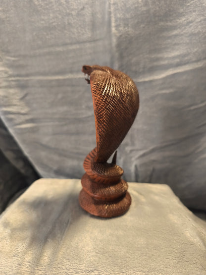 Handarbeit Deko Kobra aus SUAR HOLZ